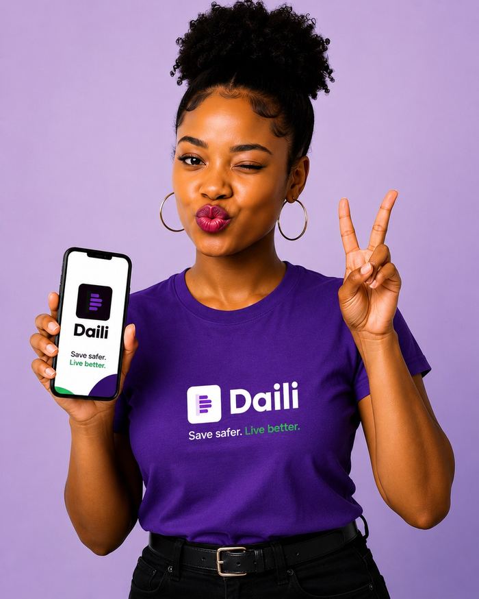 Woman holding a phone with the Daili app open